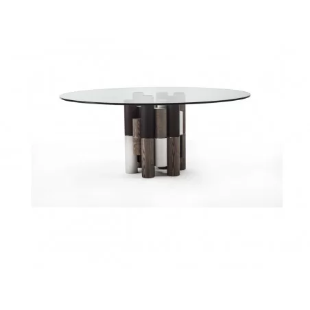 Der Pilar-Tisch von Porada