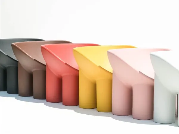 Butaca Roly Poly de Driade de diferentes colores