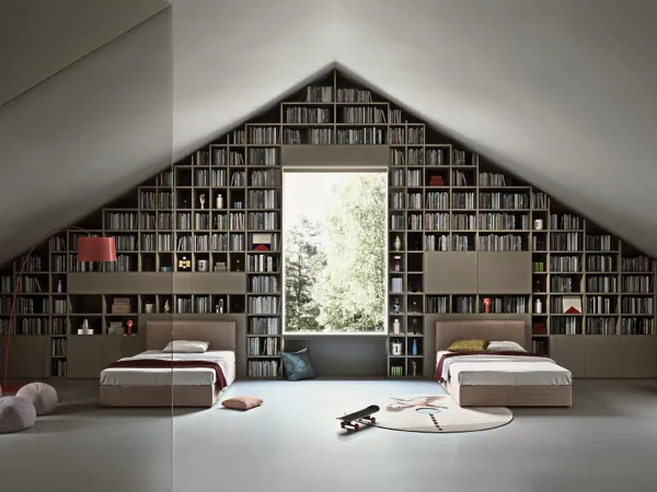 Un ático amueblado con la librería Selecta