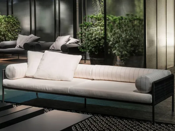 阿格拉沙发 Living Divani