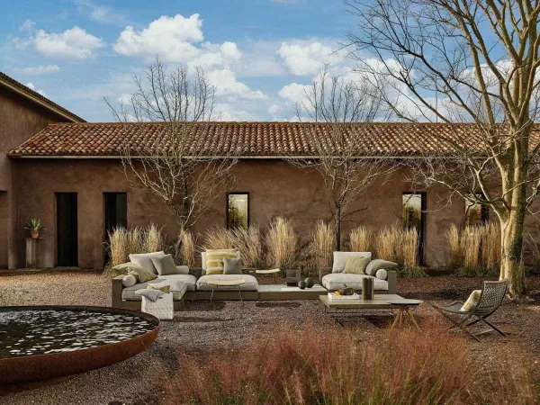 Hamptons sofa by Flexform in a garden