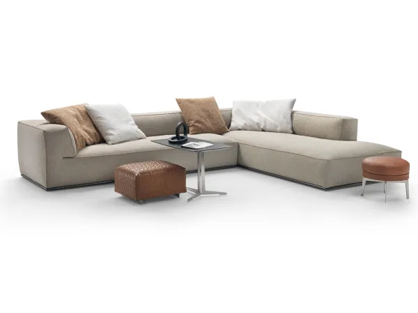 Perry Sofa Flexform