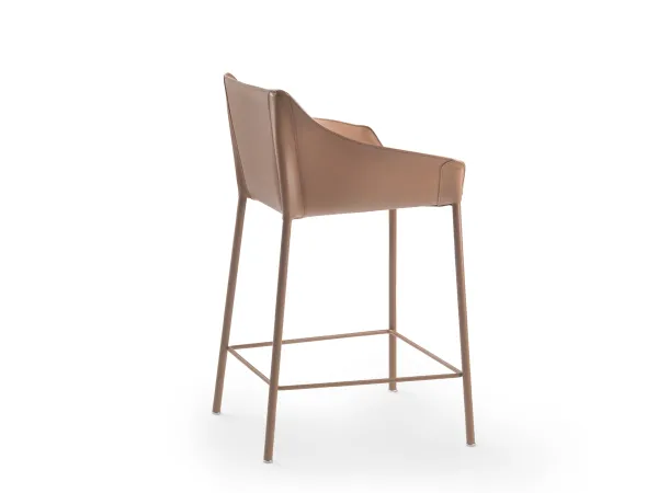 Il retro dello sgabello Haiku di Flexform