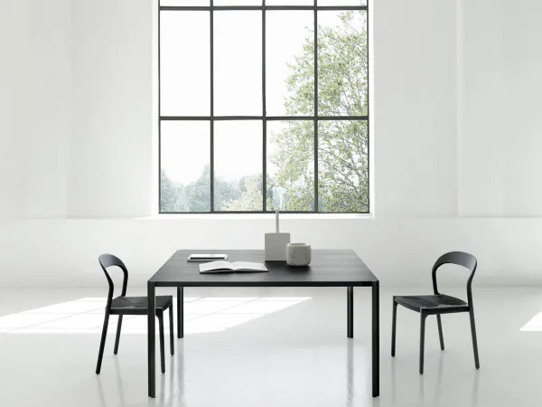 提契诺州椅子由Living Divani Mobilificio Marchese