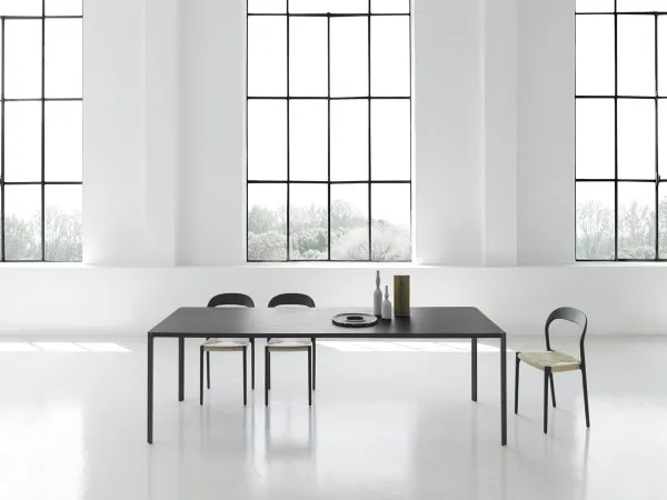 提契诺州椅子由Living Divani Mobilificio Marchese