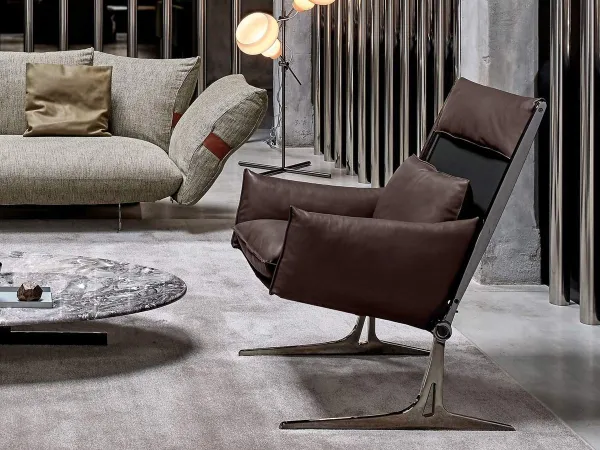 Der Barracuda Sessel in einem Wohnzimmer