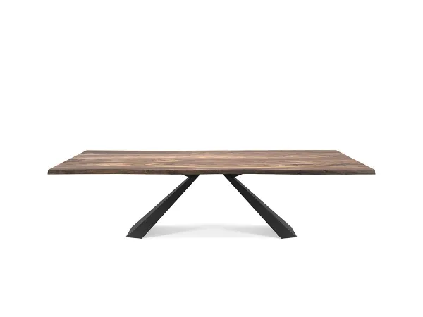 La mesa Eliot Wood de Cattelan