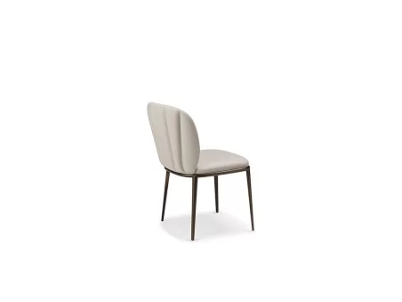 Der Stuhl Chrishell ML von Cattelan Italia