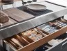 Détails des tiroirs internes de Lignum et Lapis