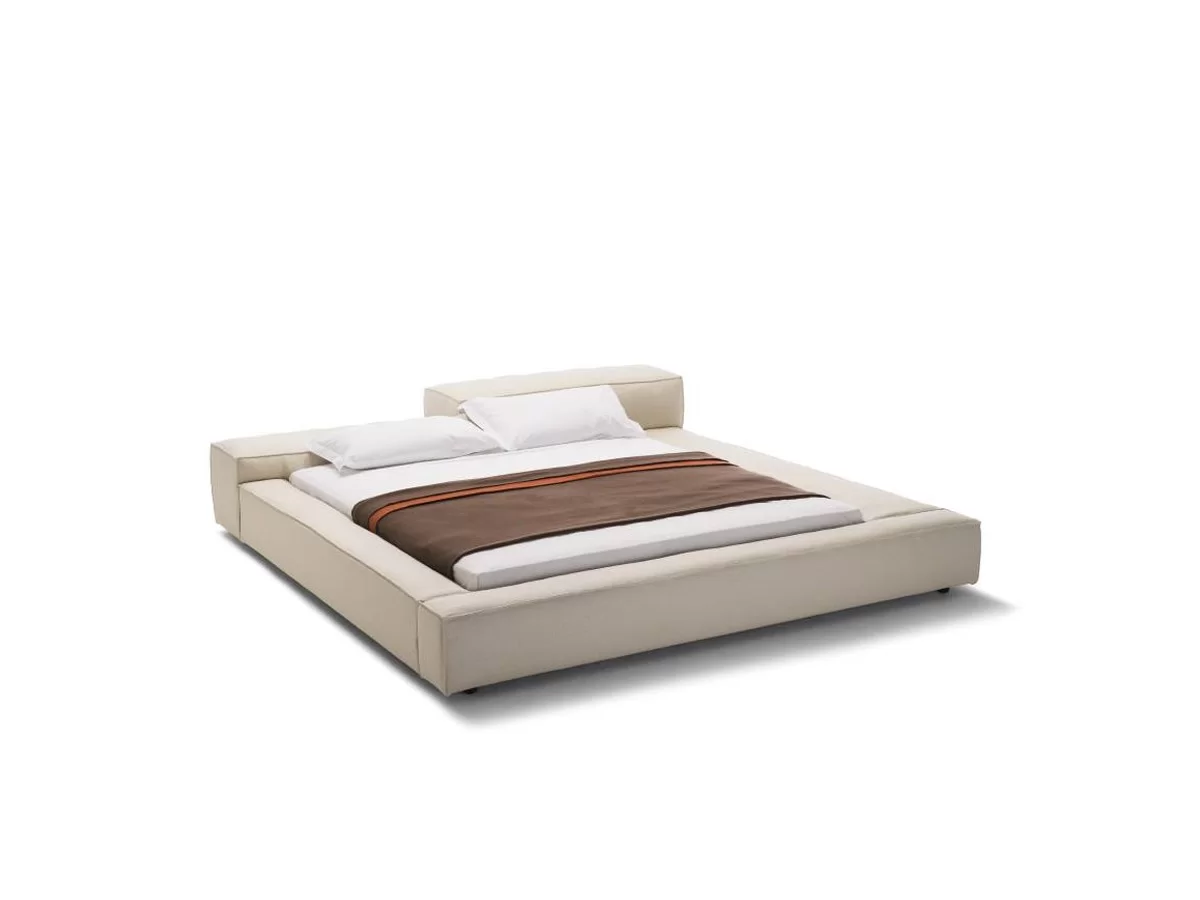 Living Divani 的 Extrasoft 床