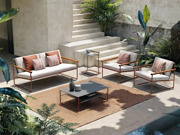 The Pipe sofa by Atmosphera together with the armchair of the same name