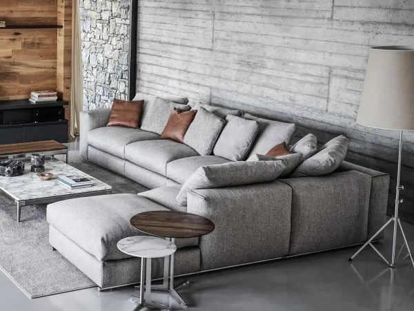 Asolo by Flexform in a living area