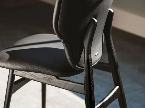 Dettagli della struttura della sedia Dumbo di Cattelan Italia
