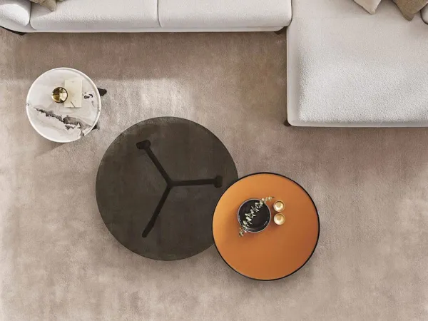 Table tops available for the Tillow side tables by Porada