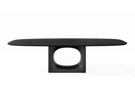 The Holo table by Kristalia