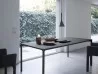 La mesa Boiacca en un salón