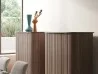El aparador alto Pillier de Liu Jo Living