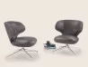 La chaise Susanne dans la version avec une base pivotante à 4 branches