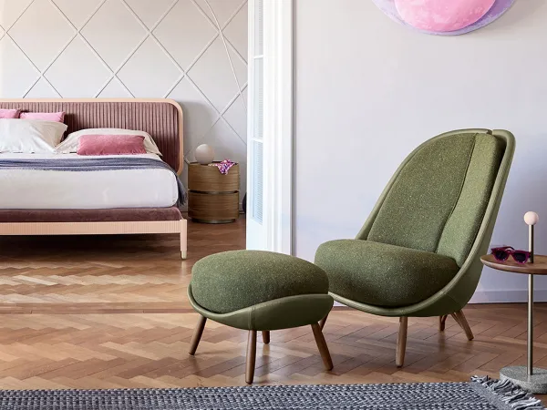 La poltrona Calatea di Pianca perfetta in una camera da letto