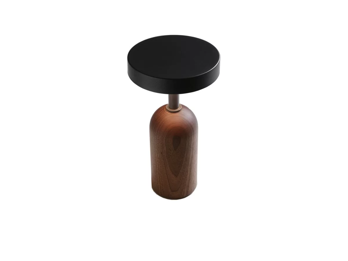 La lampada Ekero Move di Porada