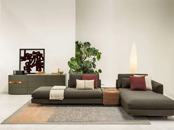 Das ComRì Sideboard in einem Wohnbereich
