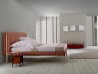 睡眠区的 Ligne Roset Ruché 床
