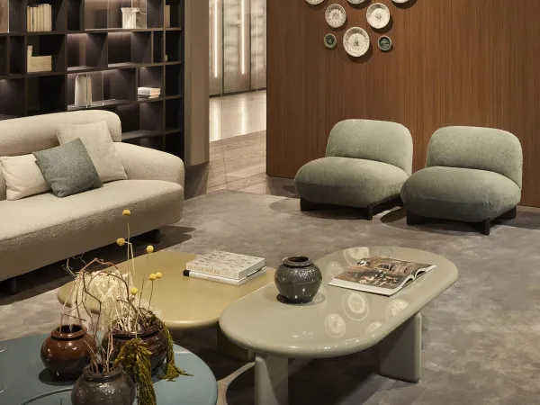 Orion Couchtisch von Lema auf dem Salone del Mobile 2024