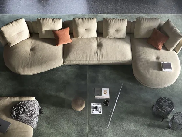 Details der Sitzgelegenheiten des Sofas Douglas von Cattelan Italia