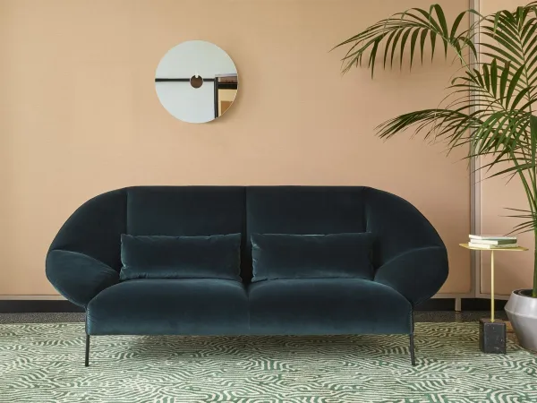 Le canapé Paipaï de Ligne Roset dans un salon