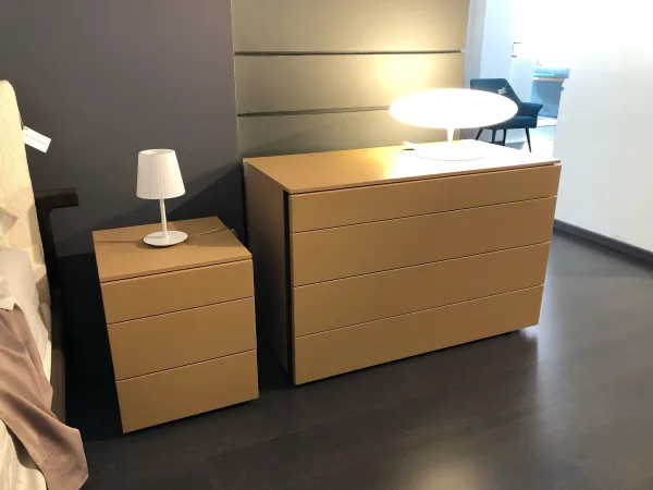 Kaufen Sie die Florens-Gruppe von Lema zu einem Sonderpreis