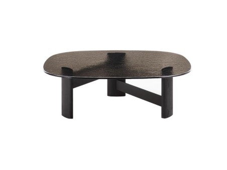 Der Latch Couchtisch von Porada