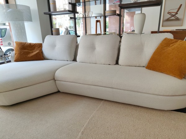 Discover the Mirea sofa by Lema on sale at Mobilificio Marchese