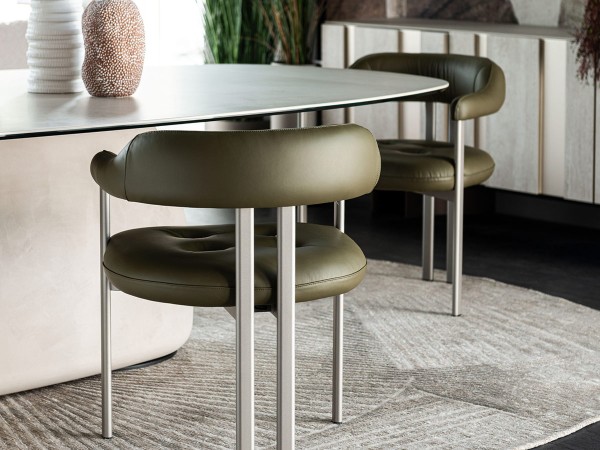 Der Stuhl Greta von Cattelan Italia in einem Wohnzimmer