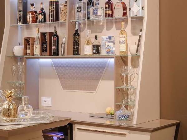 Hemingway – mueble bar firmado por Vismara