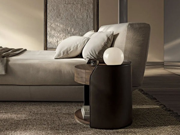 Flexform Louise Bedside Table | Contemporary Design | Mobilificio Marchese