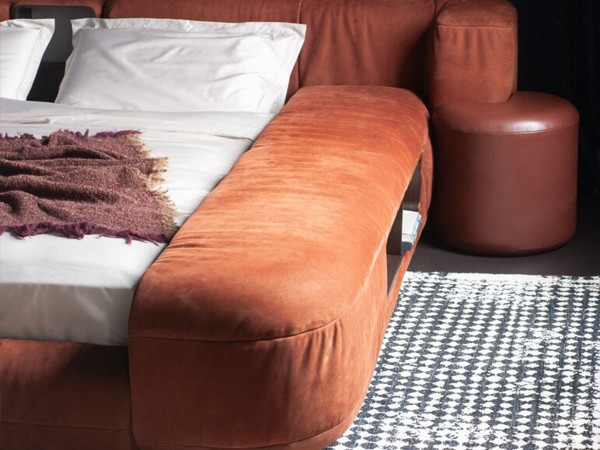 Nadir Bed Baxter | Draga & Aurel Design | Marchese 1930