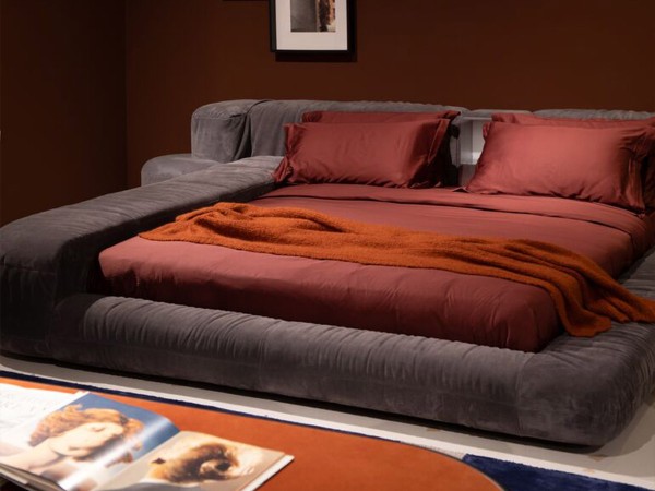 Nadir Bed Baxter | Draga & Aurel Design | Marchese 1930