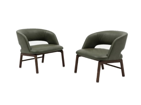 Fauteuil lounge Flexform Alma en cuir vert, piètement en noyer Canaletto foncé