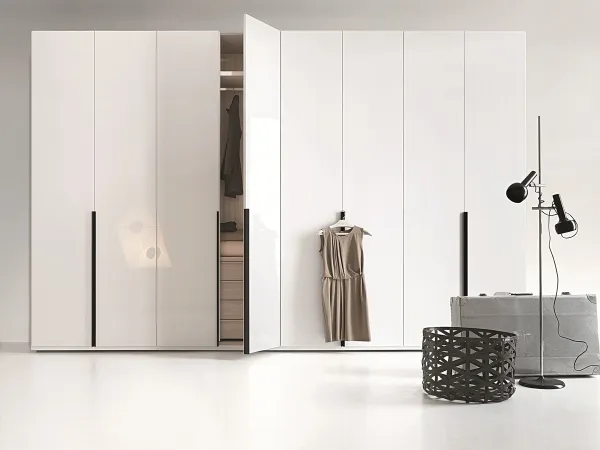Lema Flago Wardrobe