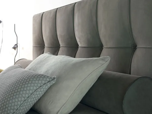 Max Capitonnè Lower Headboard Double Bed