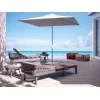 Una terrazza arredata dai lettini Dream di Atmosphera 2.0