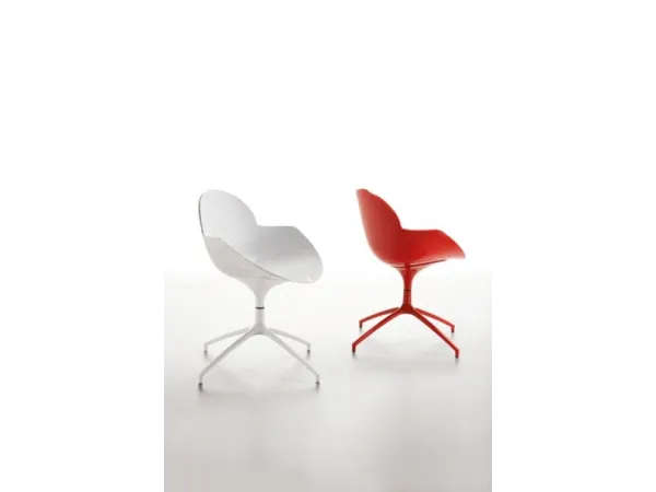 Infiniti Cookie Chair