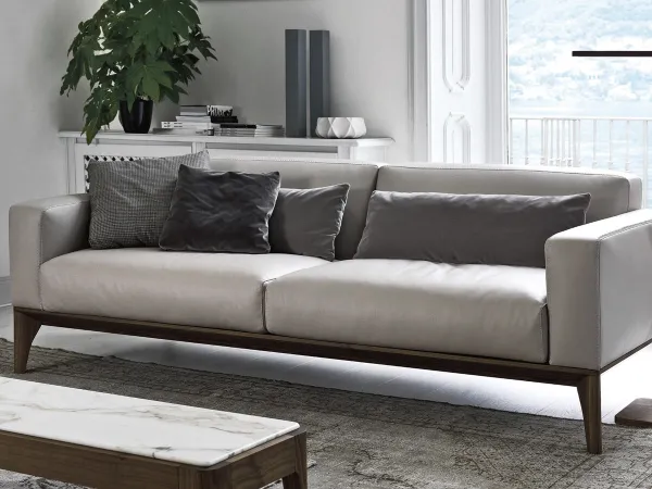Divano Fellow Porada: arredo moderno al miglior prezzo