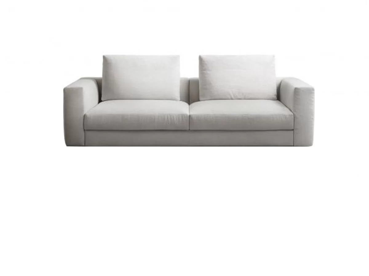 Venise sofa by Lema