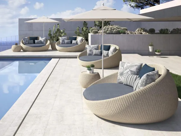 The Twiga sofa in an outdoor area