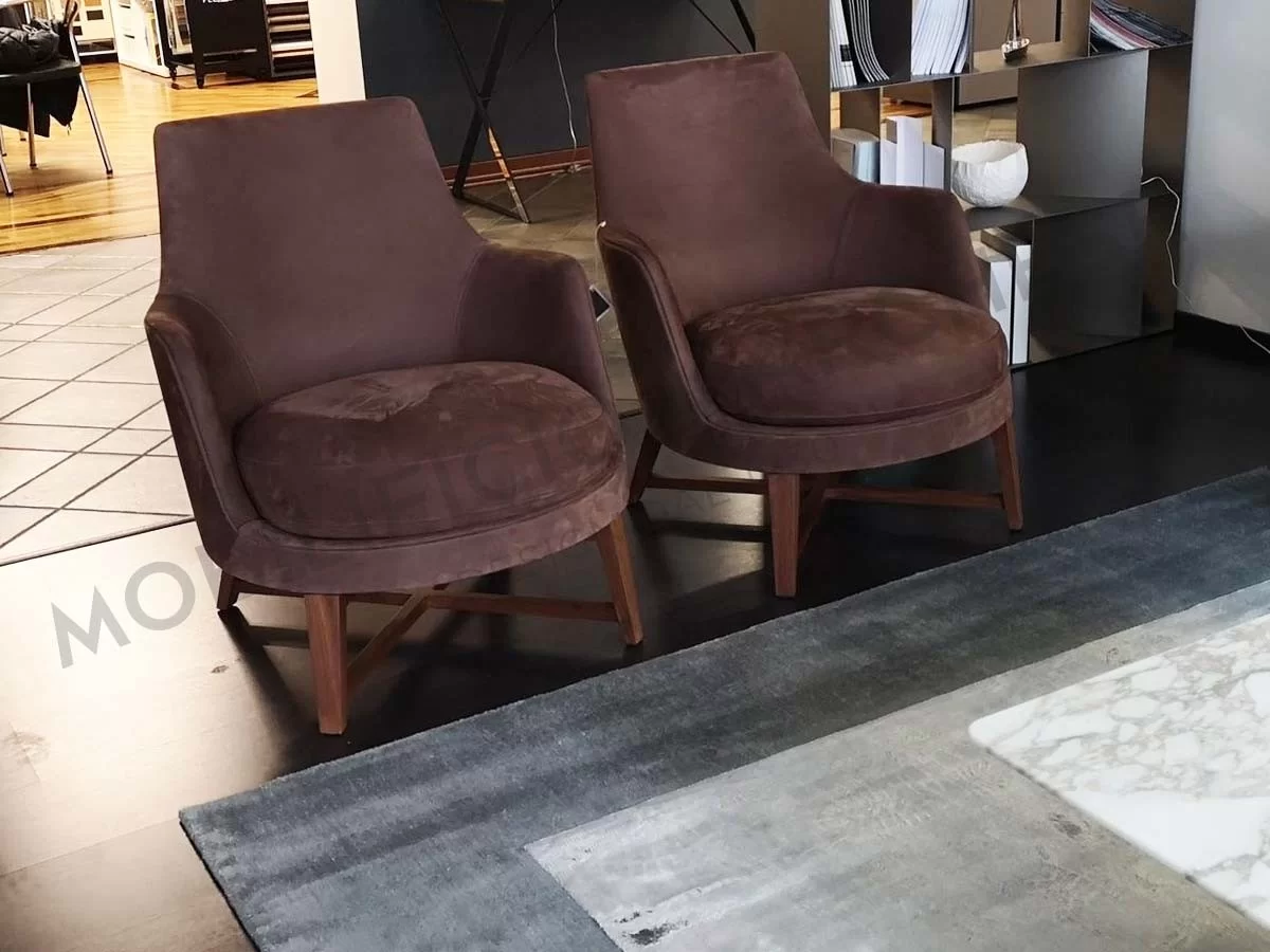 Flexform Guscio Armchair on sale